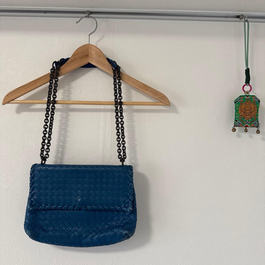 ✨BOTTEGA VENETA（ボッテガ・ヴェネタ） イタリア製ショルダーバッグ