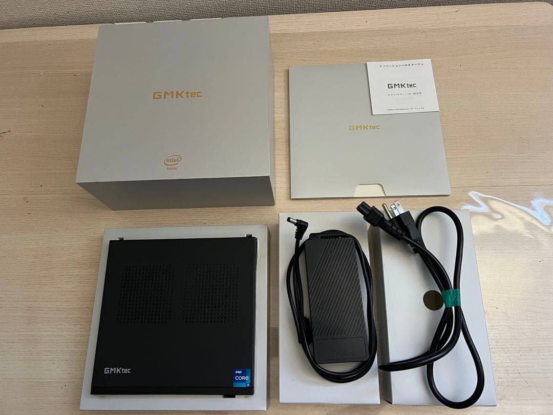 ミニPC intel Core i7 32GB/512GB 初期化済み