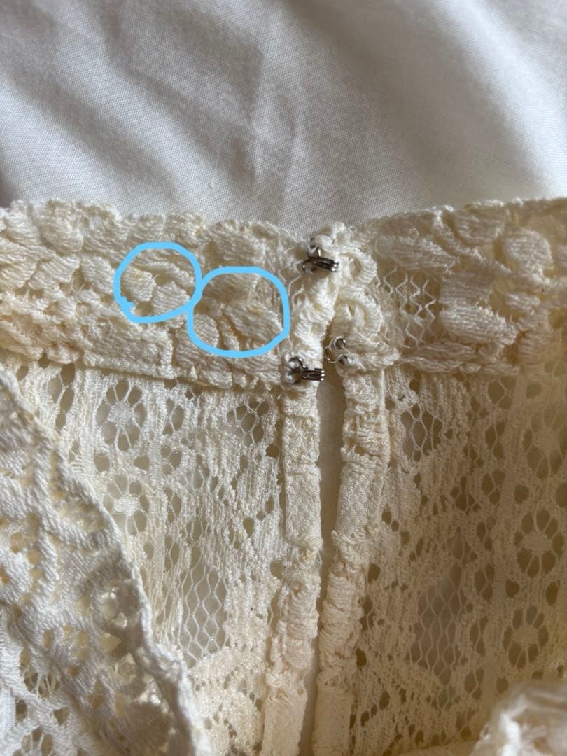 レース切り替えロングウエディングドレス　9号