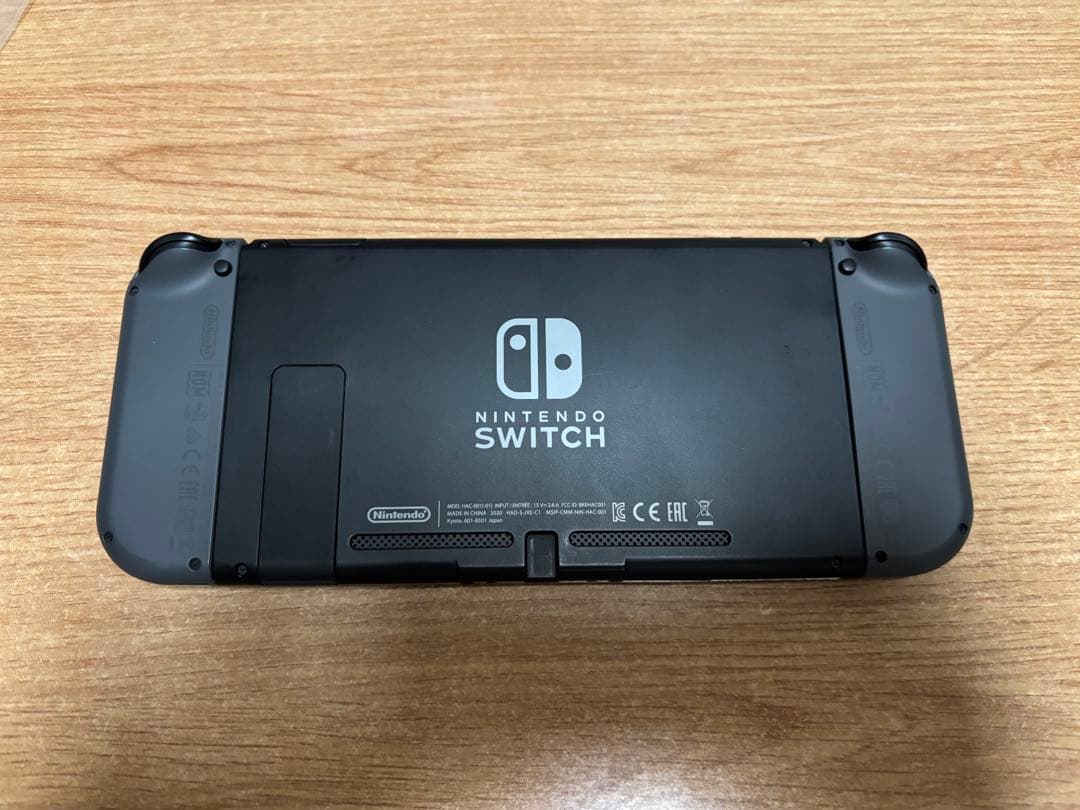 Nintendo Switch 本体 + Proコントローラー