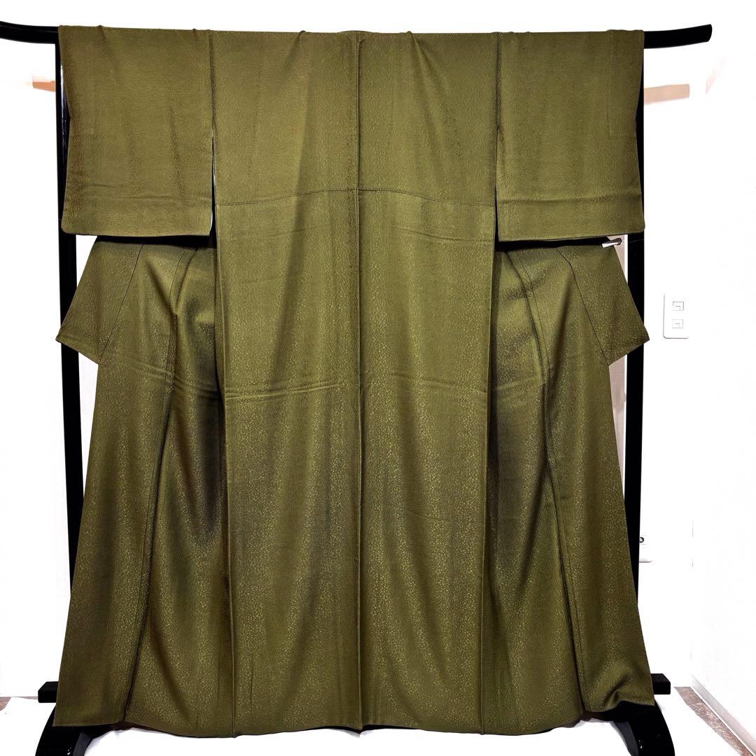 色無地　袷　紋なし　モスグリーン　身丈161 裄丈68 身幅広め　k1301