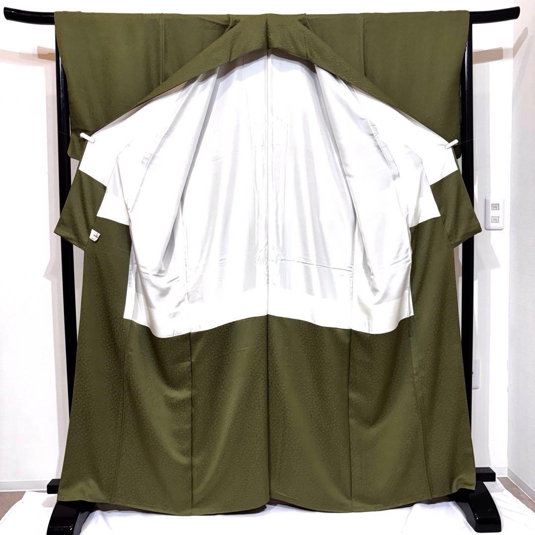 色無地　袷　紋なし　モスグリーン　身丈161 裄丈68 身幅広め　k1301