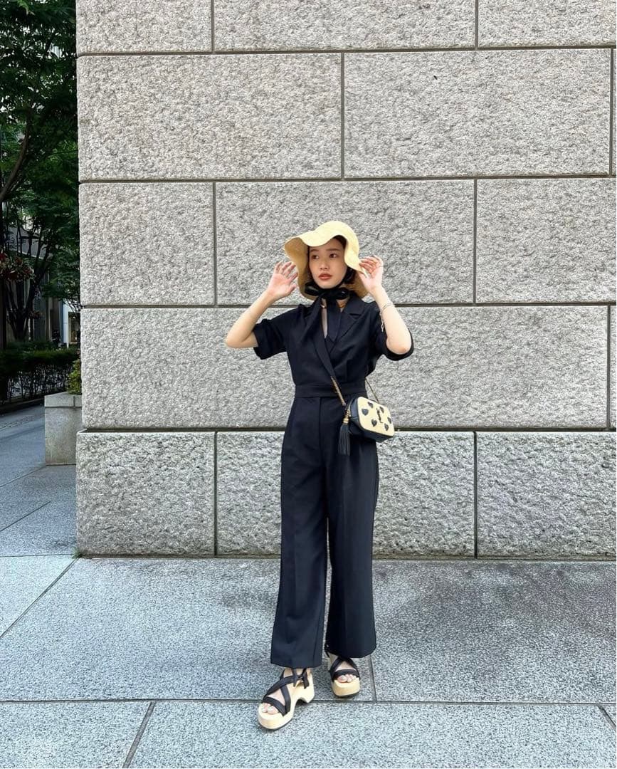 Tailored Color All-in-oneテーラードカラーオールインワン