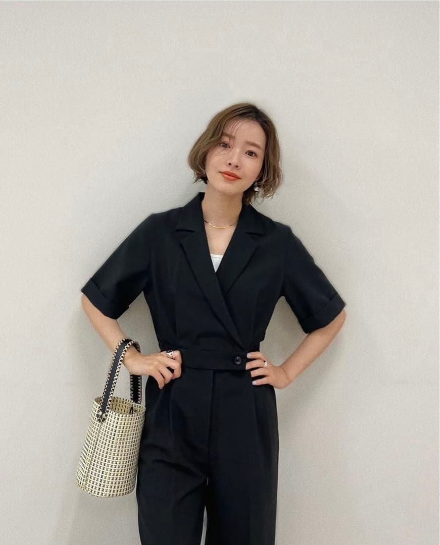 Tailored Color All-in-oneテーラードカラーオールインワン