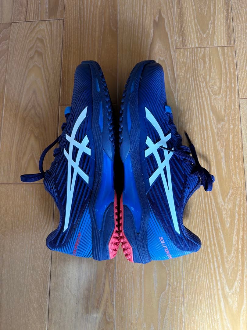 新品同様［アシックス］ソリューションスピードＦF2オムニクレーコート26.5cm