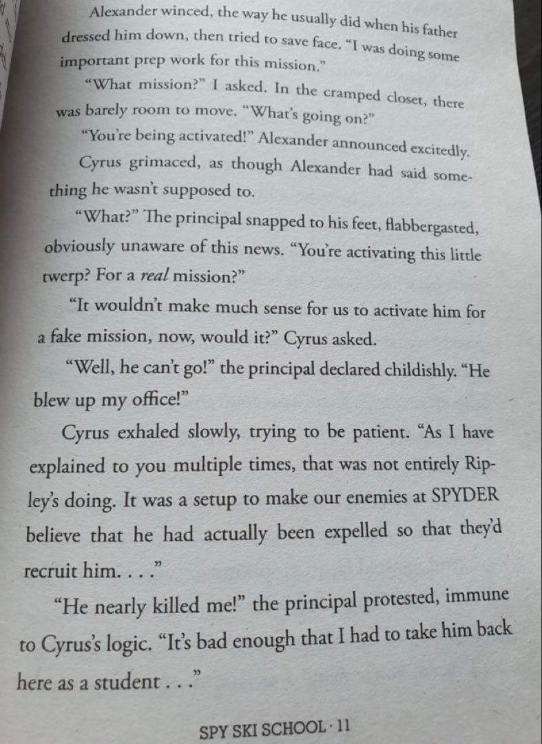 Spy School 平凡な少年がスパイに〜面白い子供英語小説　洋書7冊