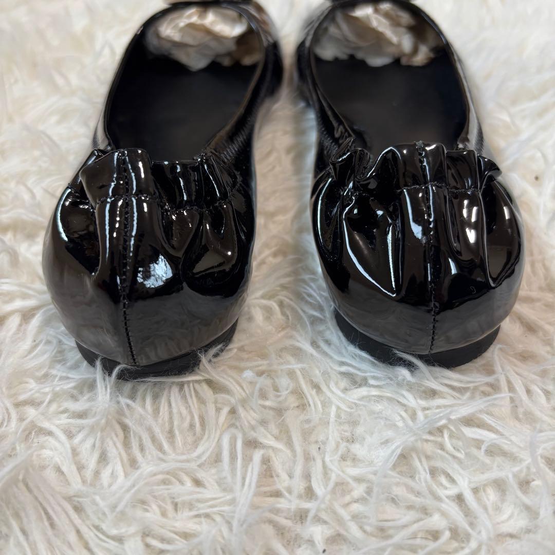 ✨未使用級　トリーバーチ　フラットシューズ　バレエシューズ　ブラック　エナメル