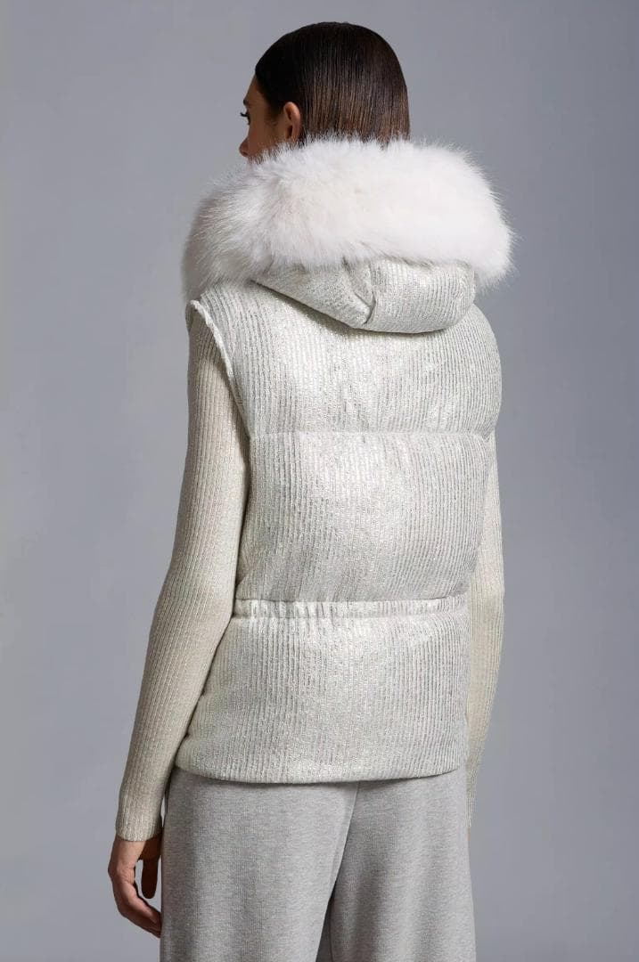 新品未使用タグ付★MONCLER★2024★Mergule★ファー★ダウンベスト