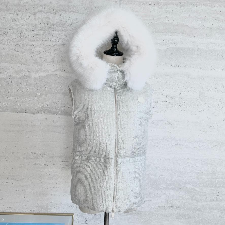 新品未使用タグ付★MONCLER★2024★Mergule★ファー★ダウンベスト