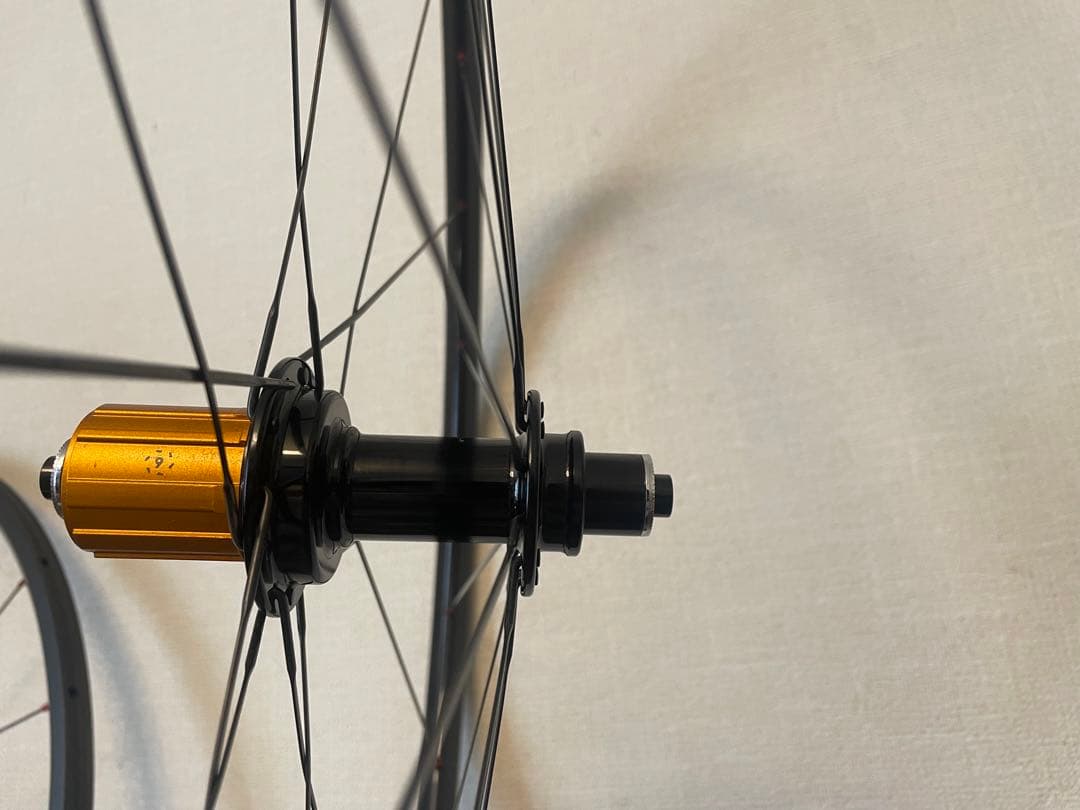 未使用　メカニコ　前後960g 最軽量　セラミックベアリング