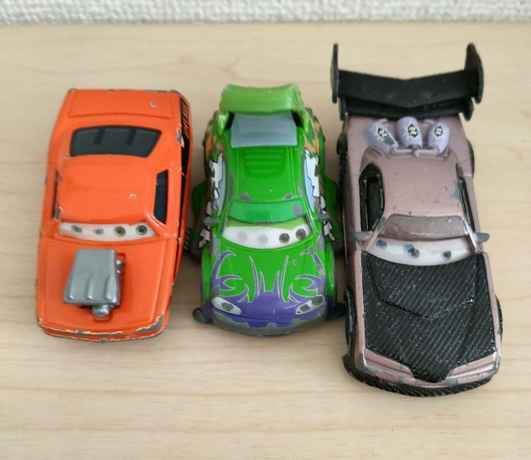 カーズ　ミニカー　トミカ　マテル　まとめ売り　廃版　レア車多め