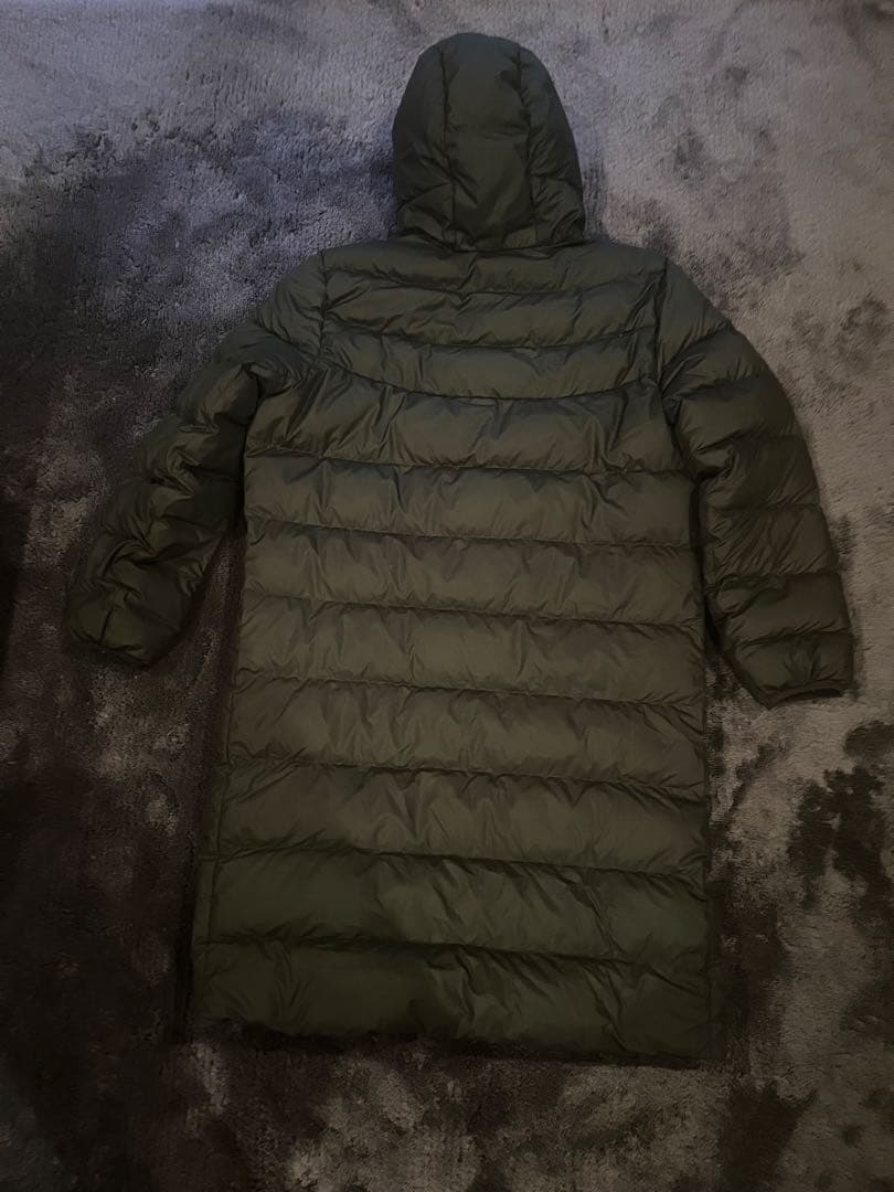 【¥8,999-】Nike ブラック ダウンコート フード付き