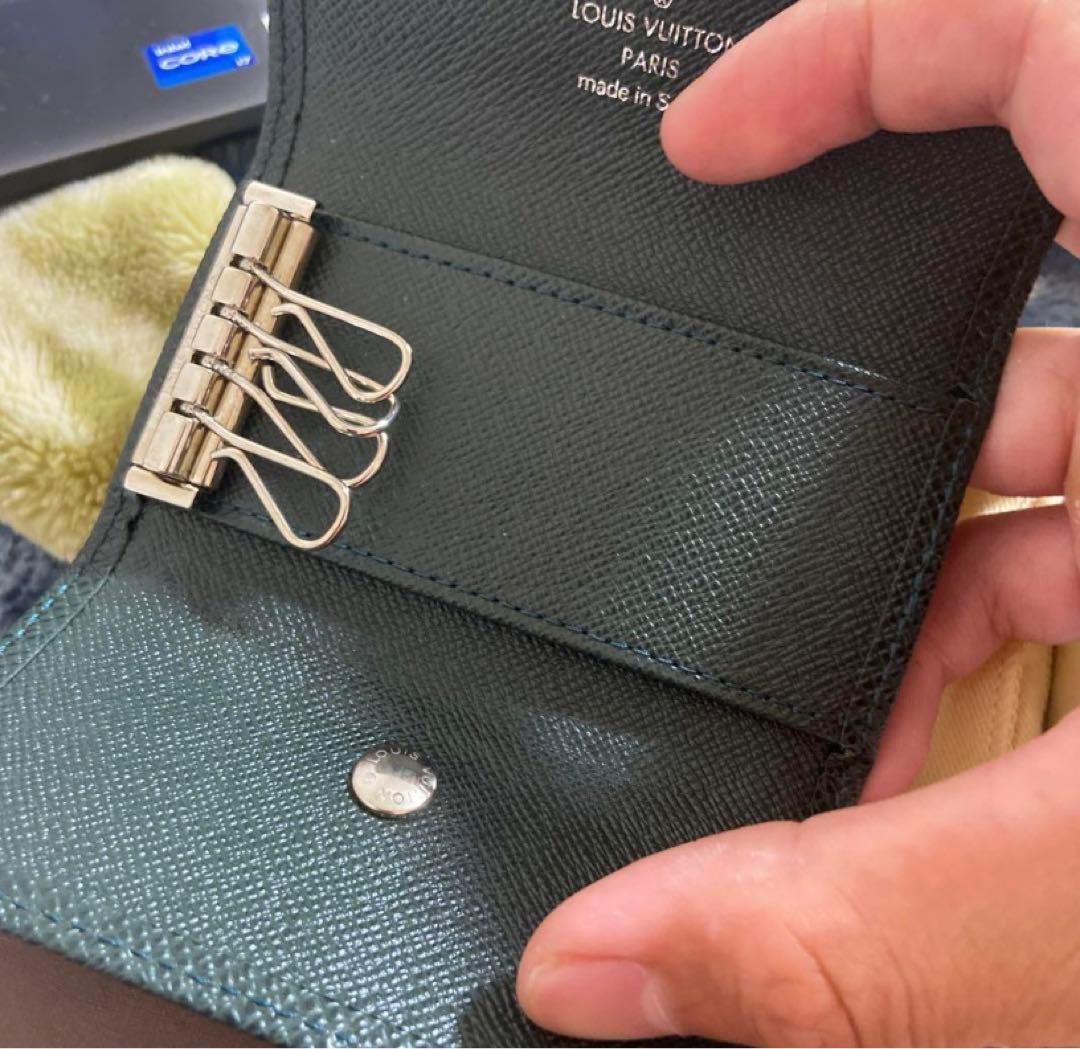 ルイヴィトン　タイガ　キーケース　ミュルティクレ 4