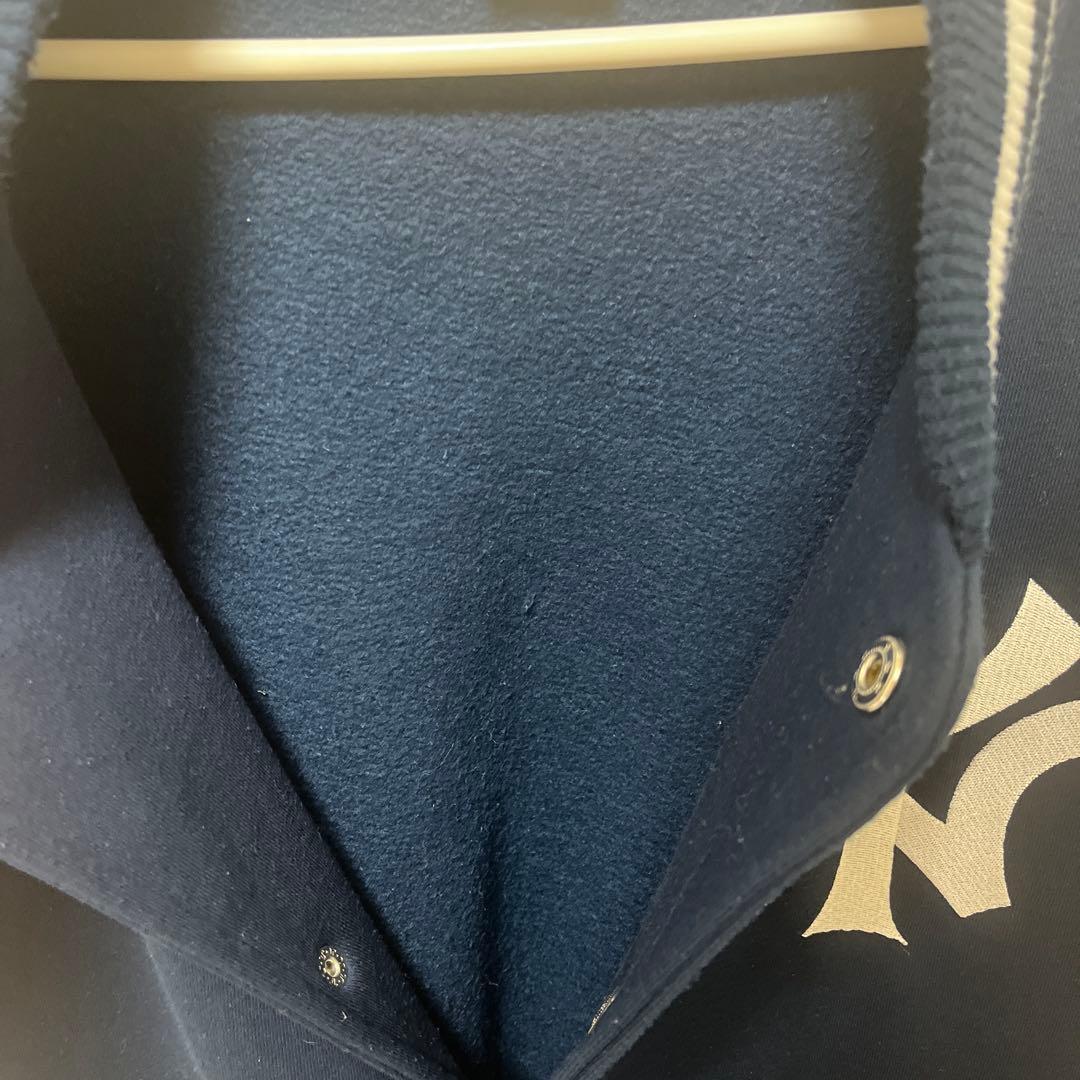 マジェスティック ヤンキース MLB スウェット生地 スタジャン 2XL刺繍ロゴ