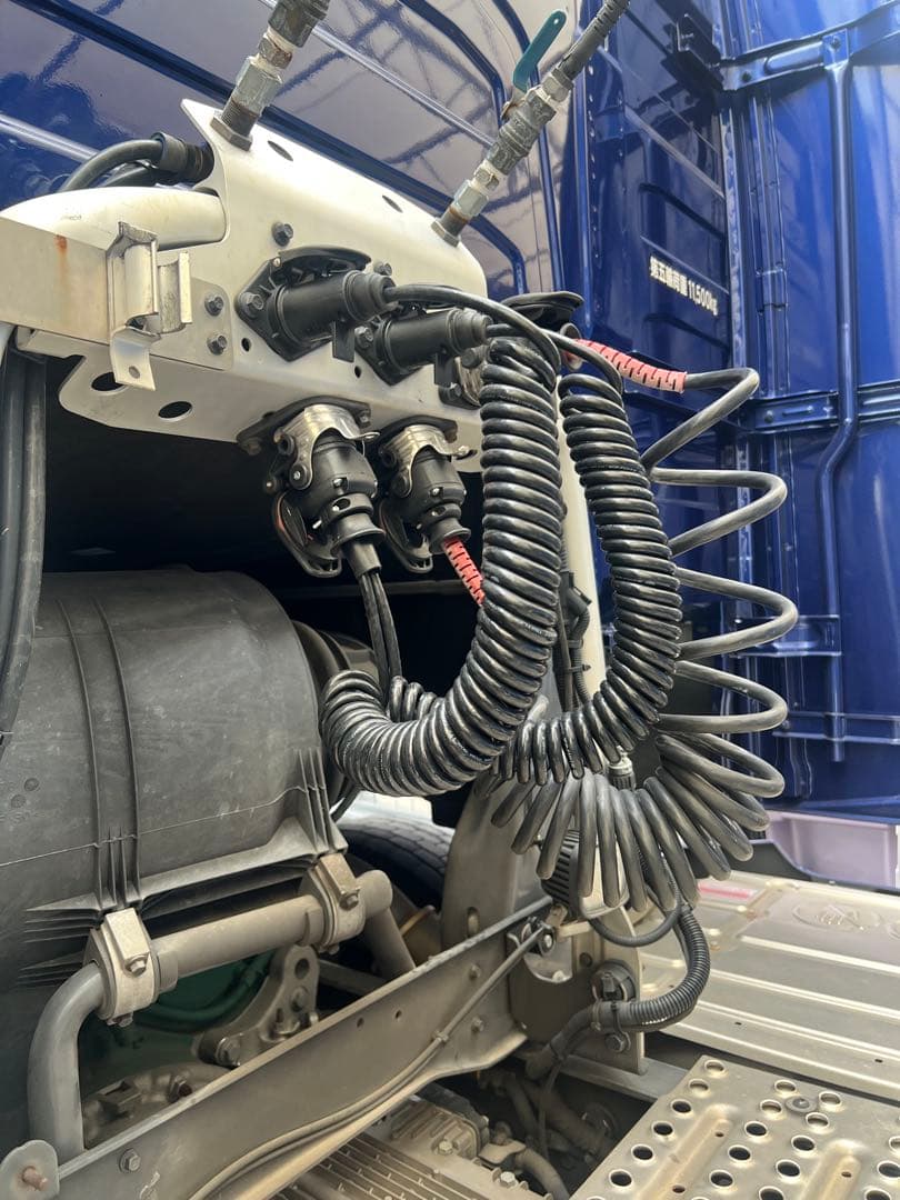 ボルボ　トレーラーABS EBS 電源コード7芯　スパイラル 電源ケーブル