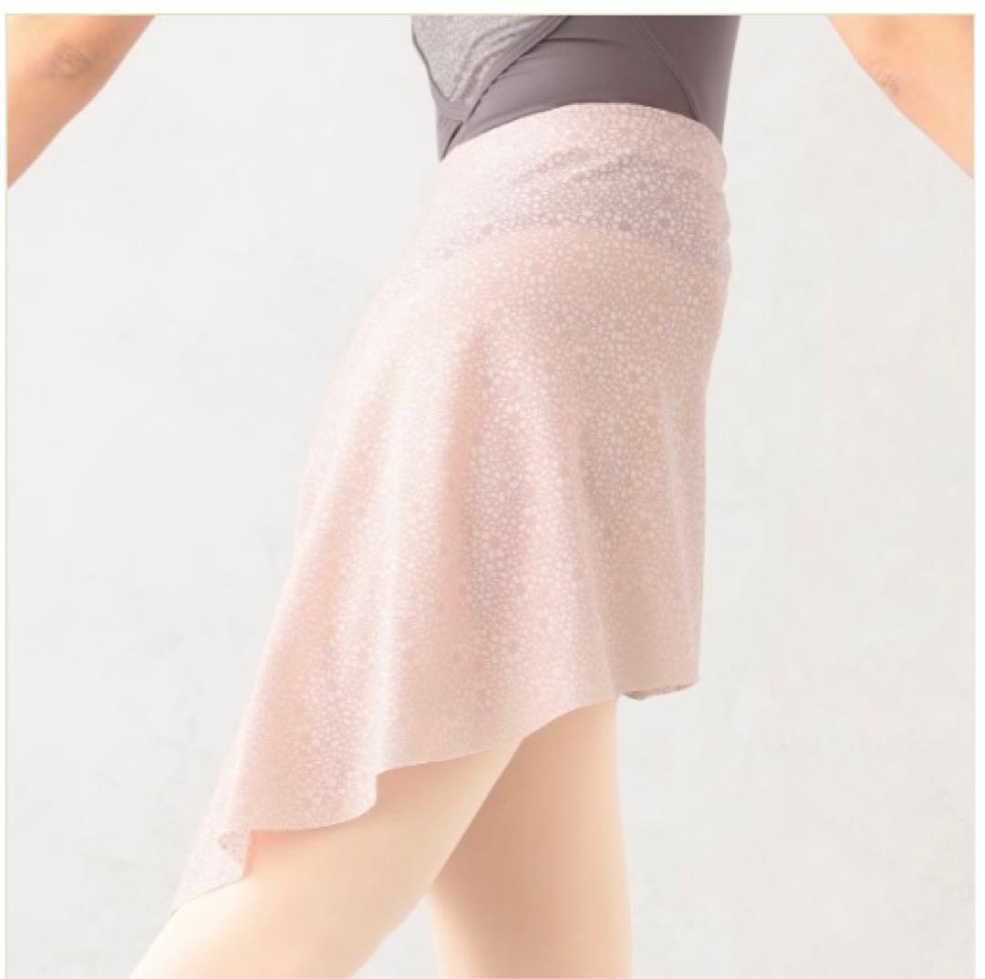 チャコット　スカート　ローズ　　M 新品