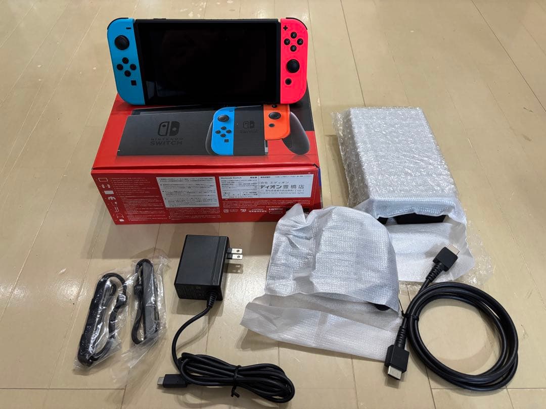 Nintendo Switch ネオンブルー/ネオンレッド 本体　新品購入品