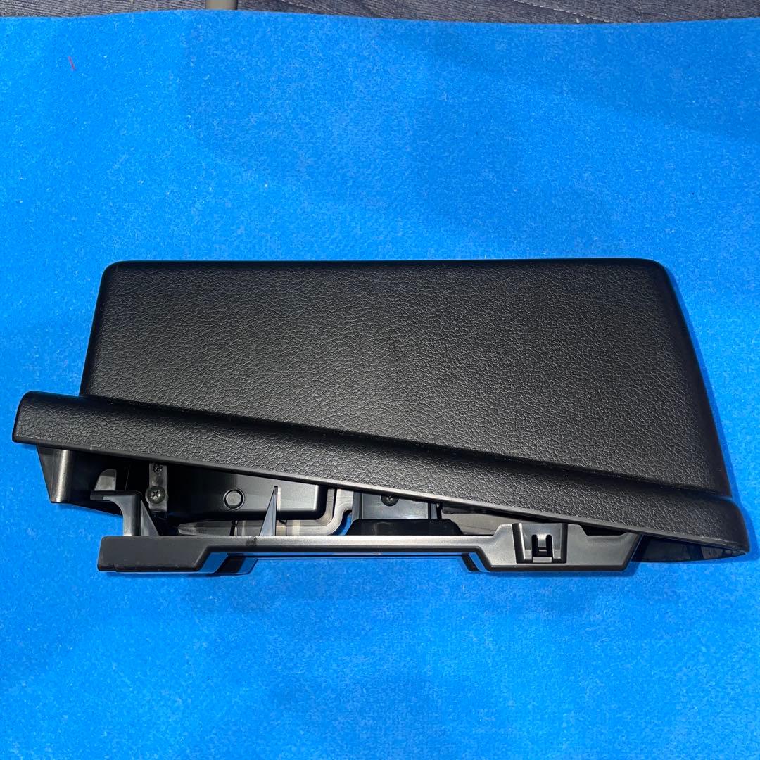 スバル 純正オプション エクシーガ コンソールボックス Ｊ２０１７ＹＣ０００