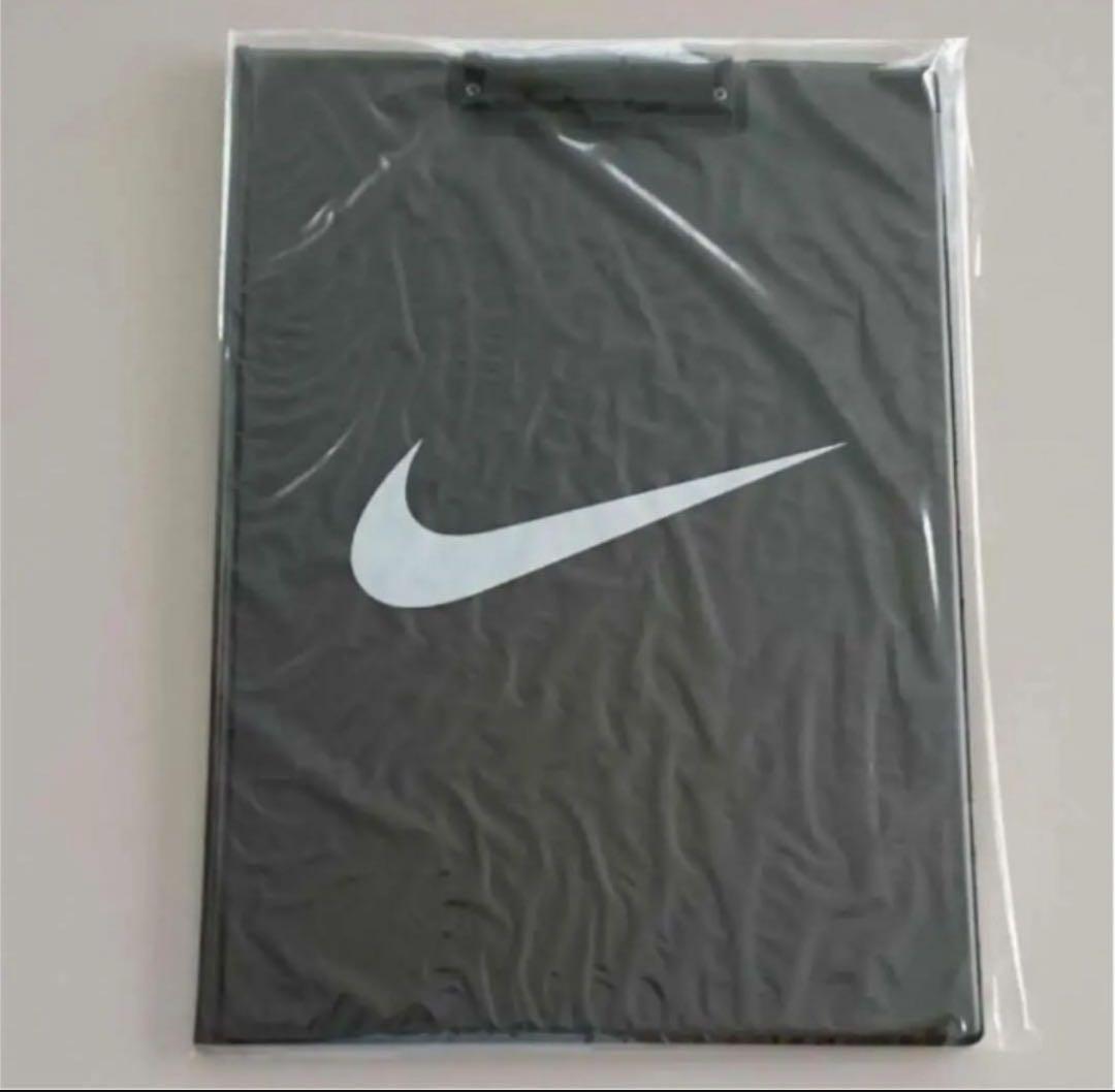 NIKE ナイキ バインダー 新品未使用 希少！