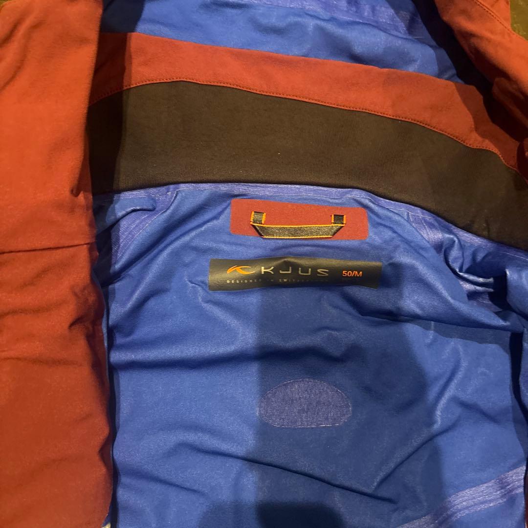 KHUSフード付きウェア