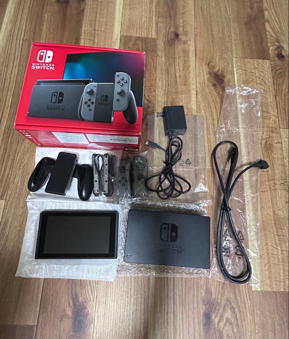 美品　Nintendo Switch 本体一式+スプラトゥーン3カセット付き