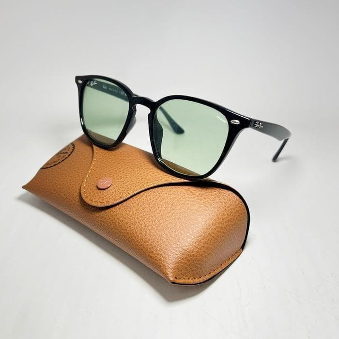 【国内正規品】RB4258F-6012 レイバン サングラス グリーン