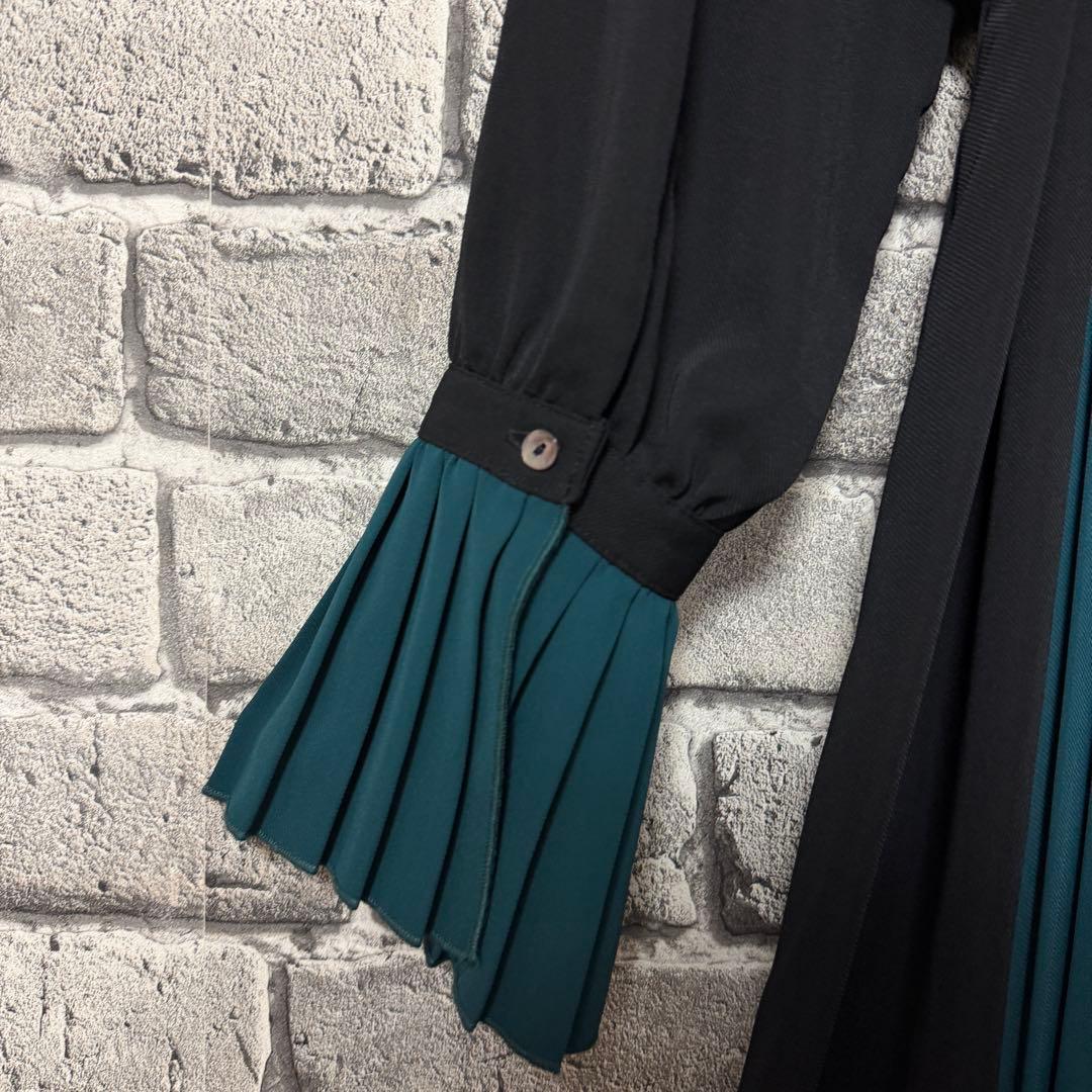 【美品】HARE　ソデプリーツキリカエワンピース　ブラック×グリーン　ベルト付