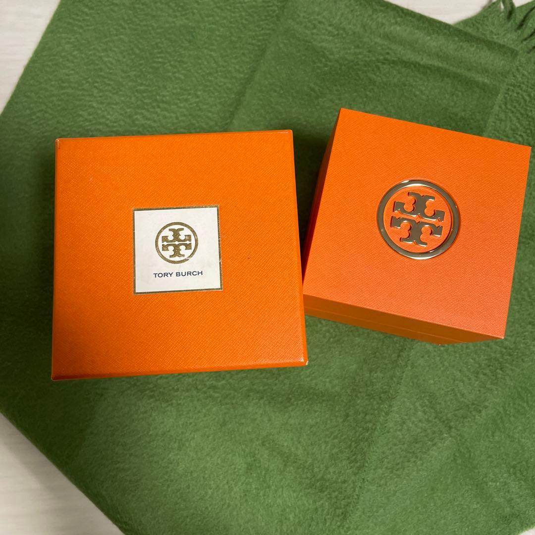 【美品】TORY BURCH トリーバーチ 腕時計 レザー スイス製 箱付き