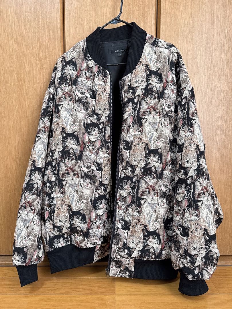 総柄猫柄ゴブラン織りMA-1ジャケット ブルゾン ブラック