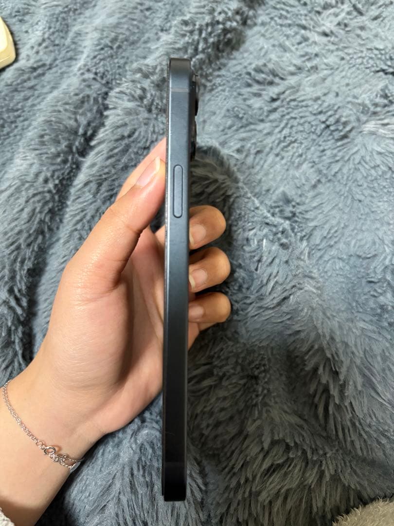 iPhone 14 Plus（ブラック）128GB