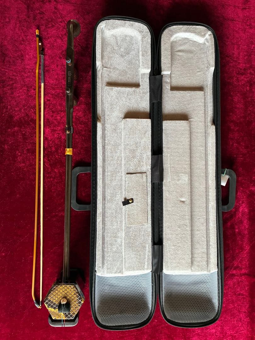 格安二胡★最上級・明清旧料・老紅木★錦蛇皮★蘇州科韻・李玉貴製作★十年保証