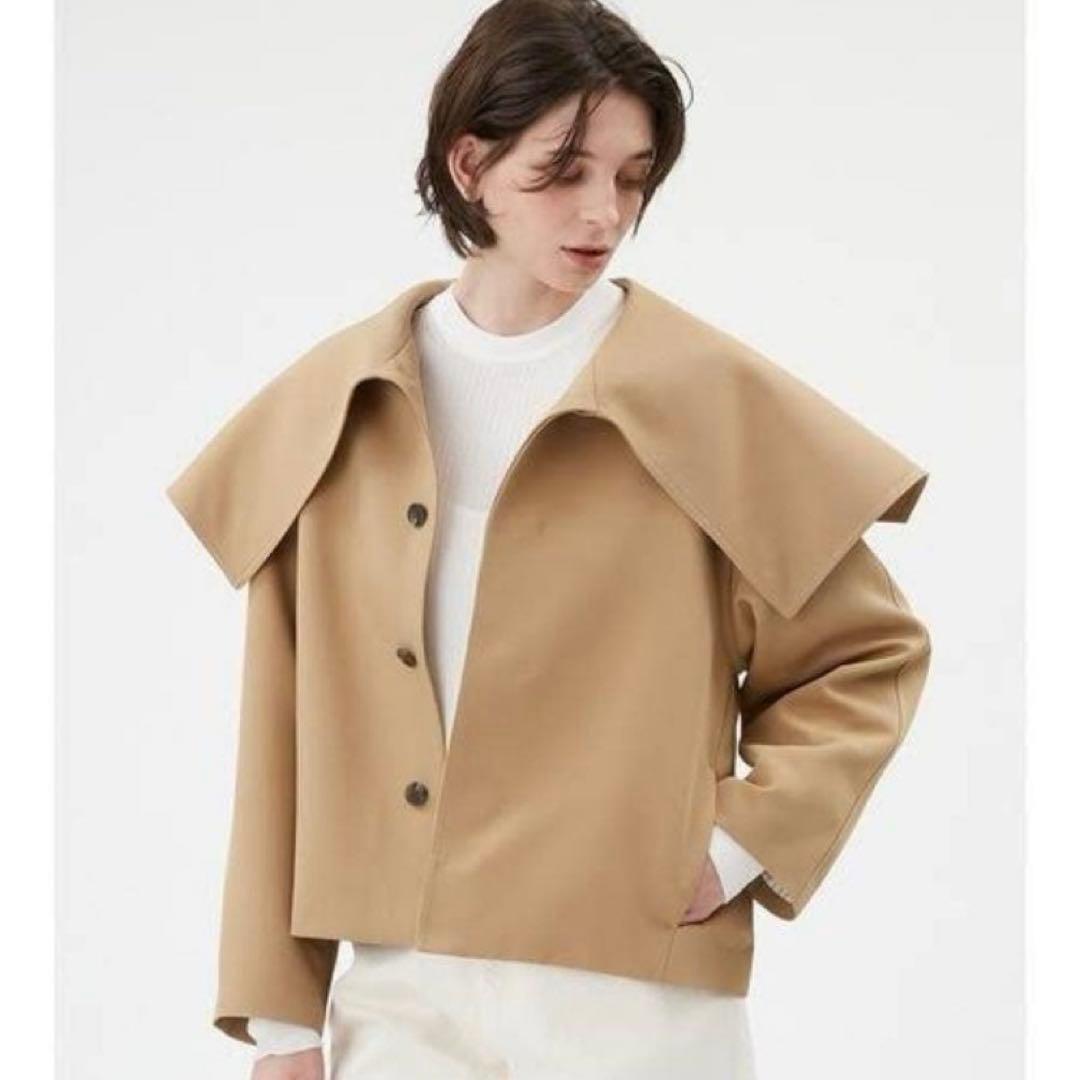 【新品タグ付き】MIESROHE ミースロエビッグカラーショートトレンチコート