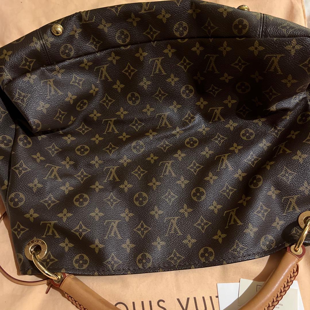 Louis Vuitton モノグラム　アーツィーMM