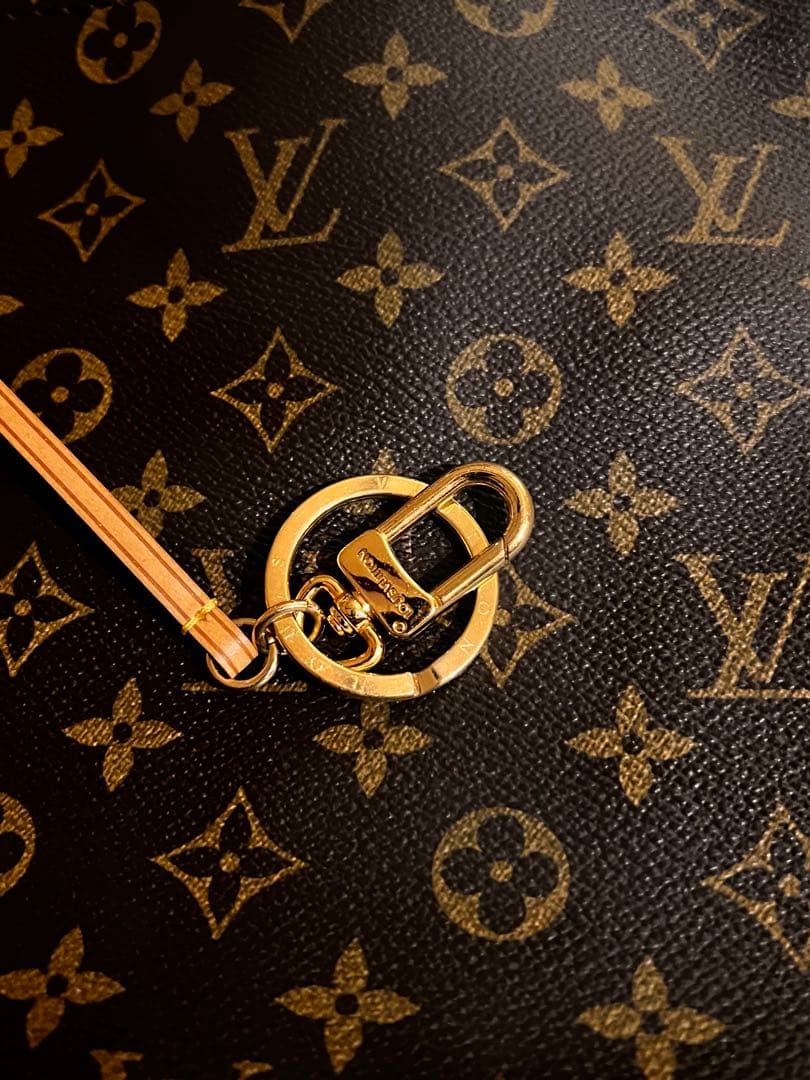 Louis Vuitton モノグラム　アーツィーMM