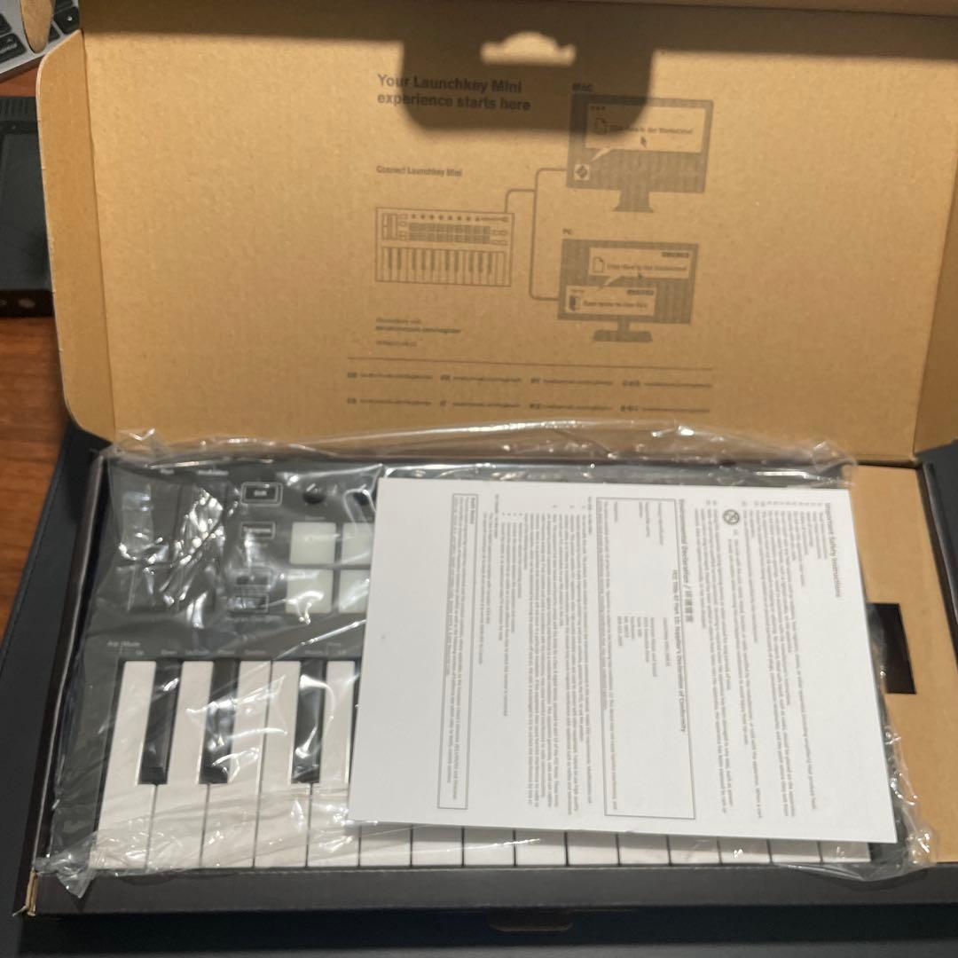 Novation Launchkey Mini MK3 25鍵