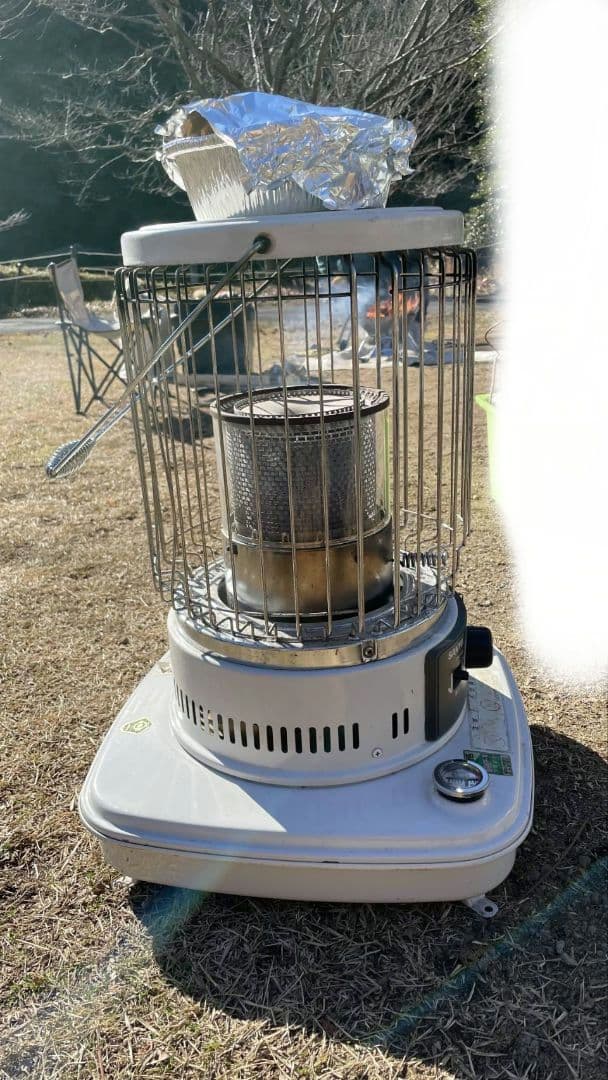 石油ストーブ　暖房器具