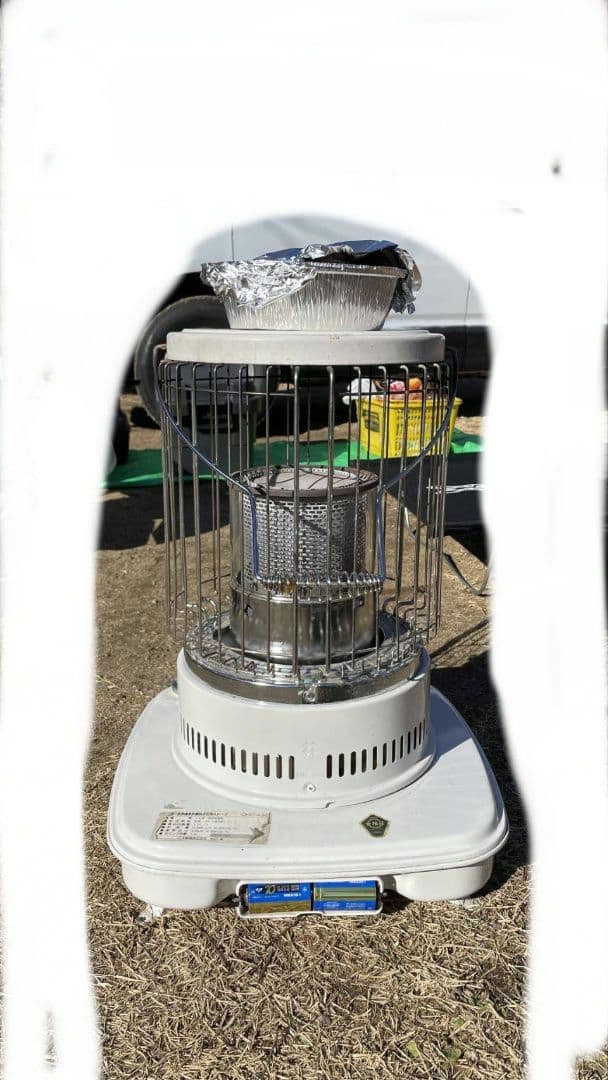 石油ストーブ　暖房器具