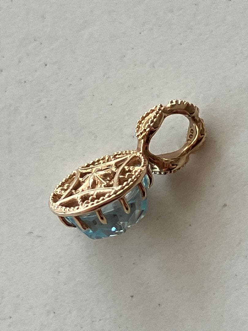 agete ペンダントトップ