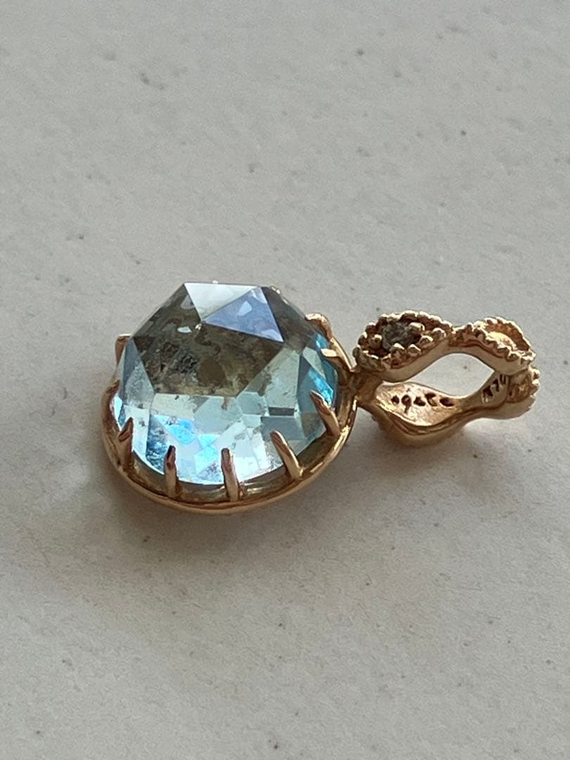 agete ペンダントトップ