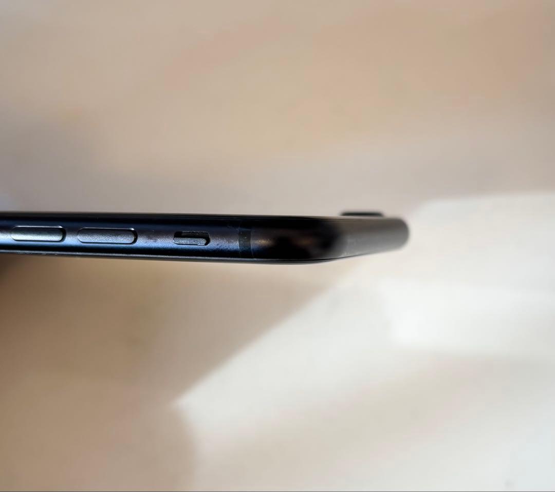 iPhoneSE第2世代 128gb ブラック