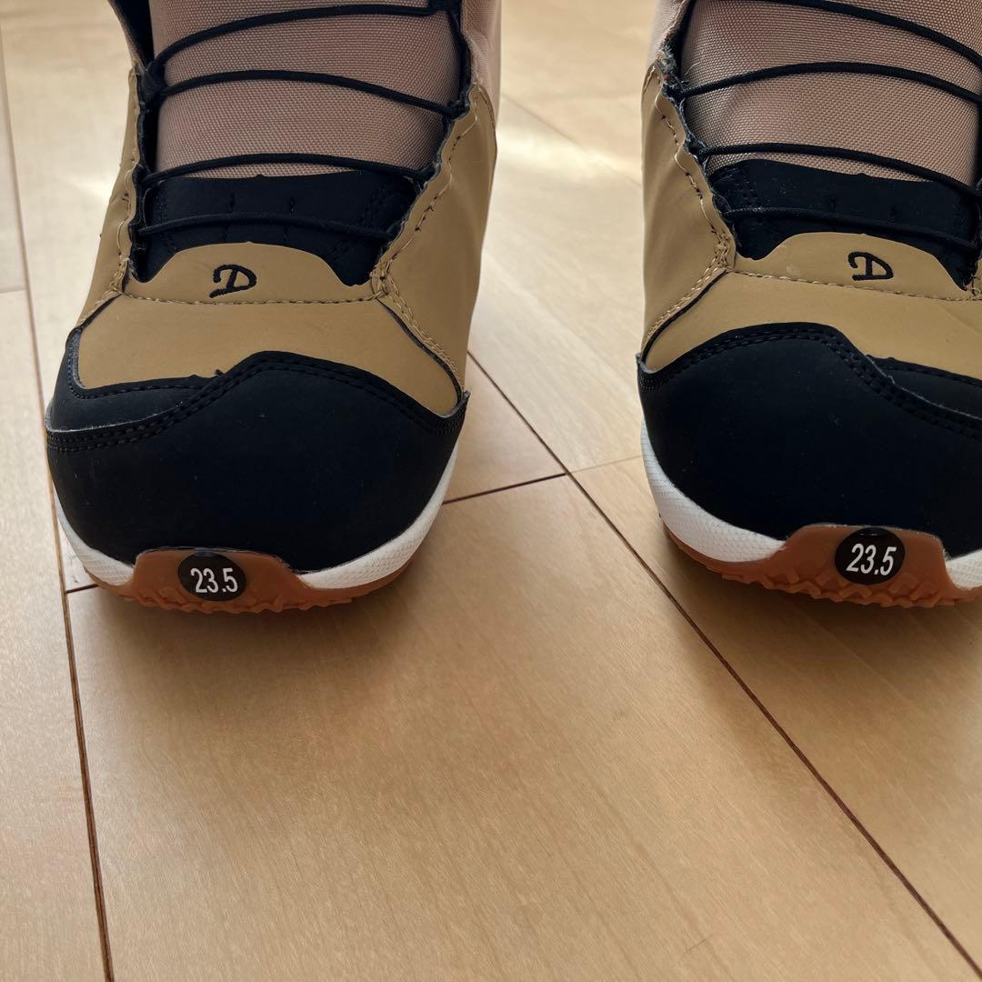 Deeluxe 女性用スノーボードブーツ 23.5 ⭐︎新品未使用品　タグ付き⭐︎