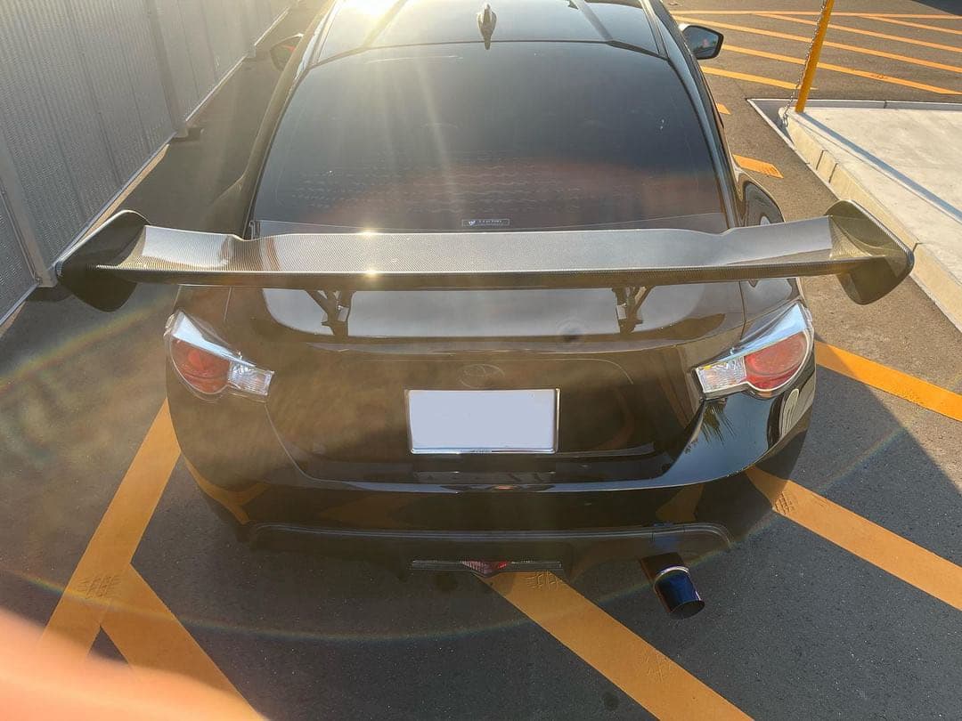 トヨタ86ZN6 BRZ前期！オリジナル右出し砲弾ストレートマフラー！リアピース