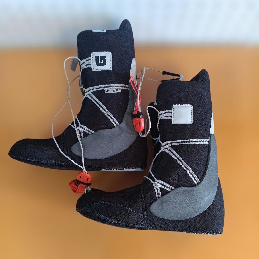 美品　Burtonミント スノーボードブーツ ブラック/ピンク23cm int