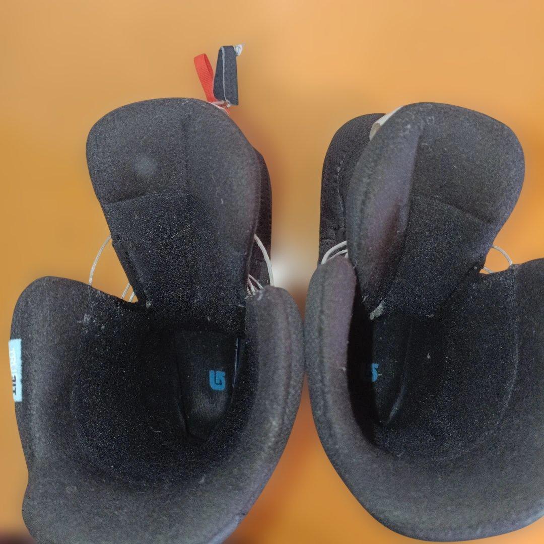 美品　Burtonミント スノーボードブーツ ブラック/ピンク23cm int