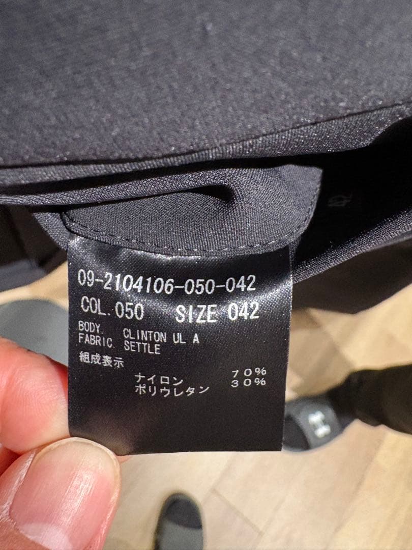 新品未使用品　Theory セットアップスーツ