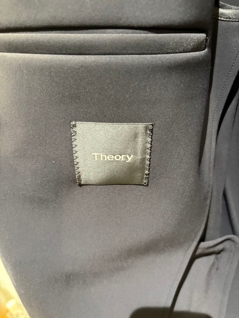 新品未使用品　Theory セットアップスーツ
