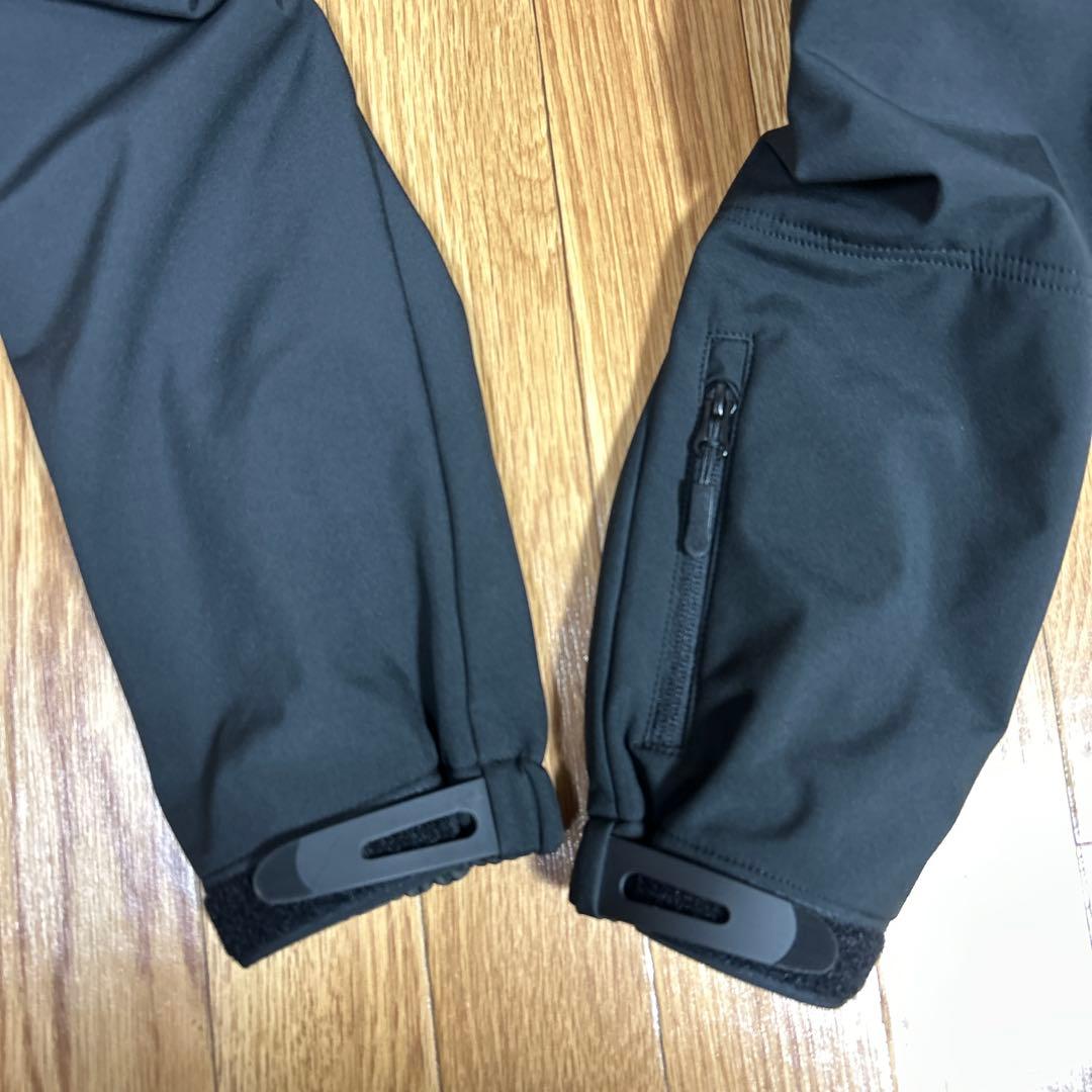 冒険用品　タクティカル・フリースジャケット　ジェットセッター