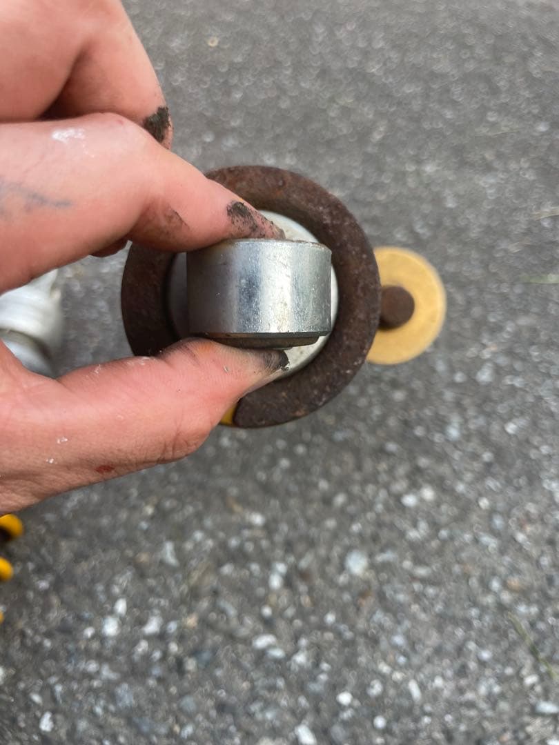 OHLINSオーリンズ　リアサスペンション xjr400 ネーム