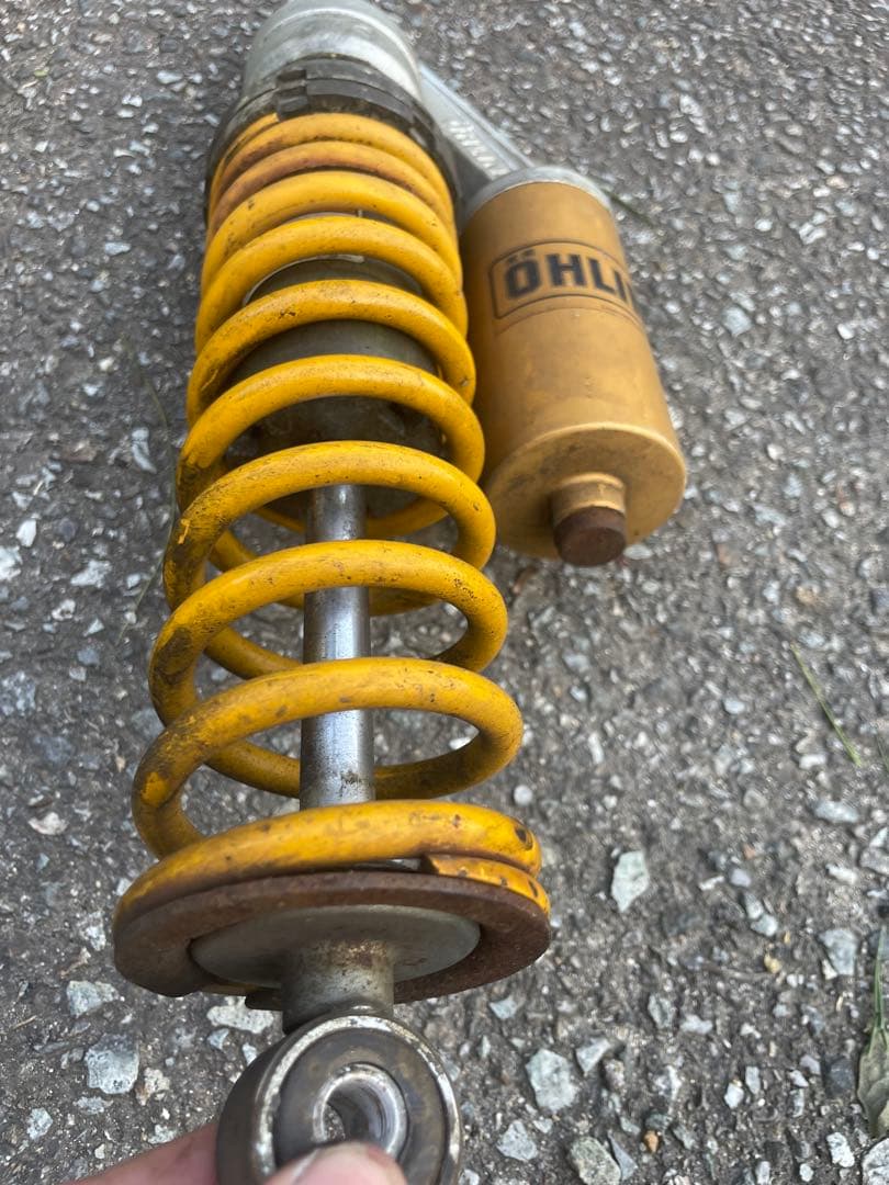 OHLINSオーリンズ　リアサスペンション xjr400 ネーム