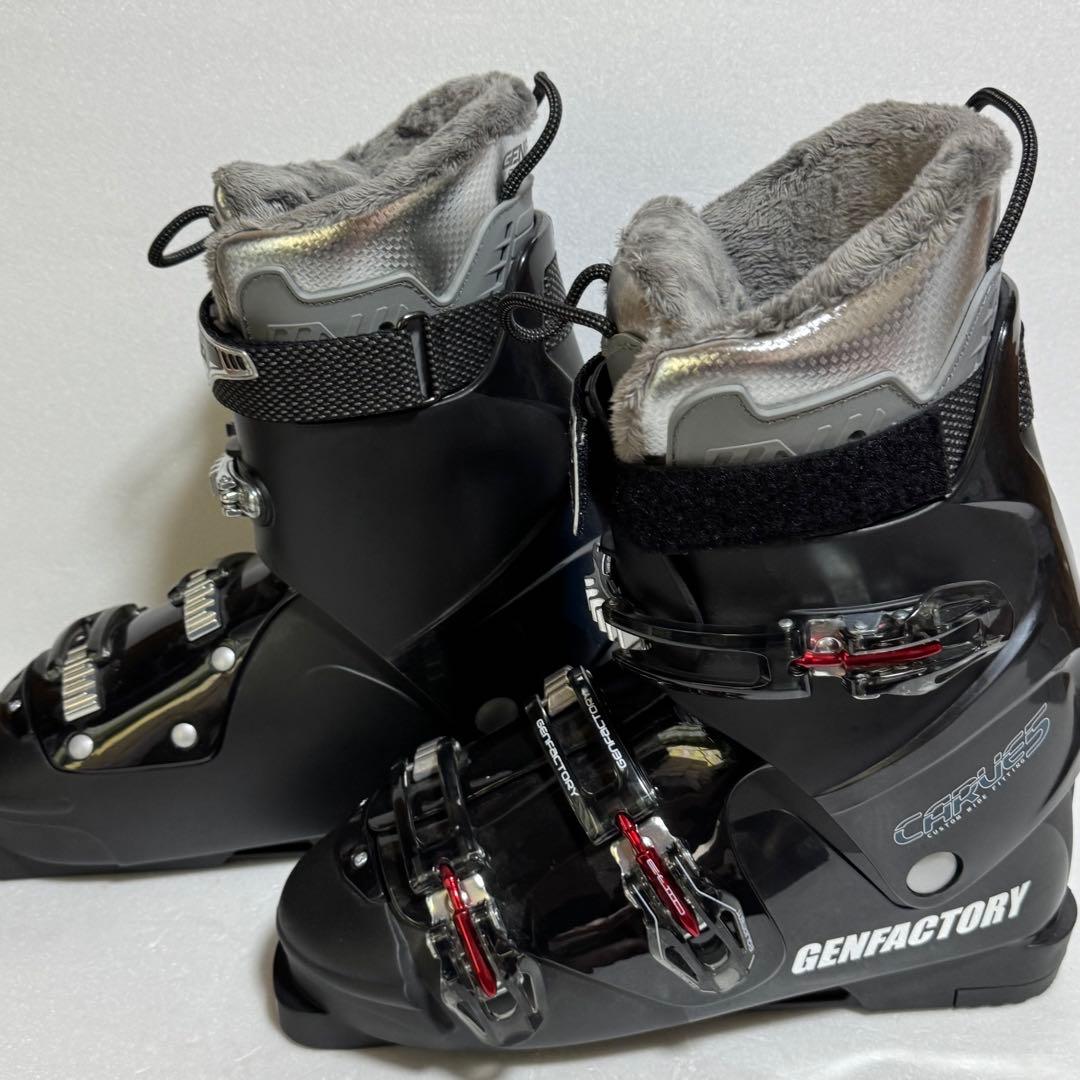 28.5CM 未使用GENFACTORY CARVE5 スキー ブーツ 黒色